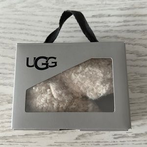 Ugg newborn/baby booties 0-6 months